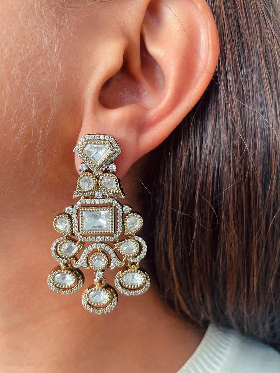 Preeti Victorian Finish Moissanite Kundan Polki Kundan Choker Necklace Set ( Necklace & Earrings )