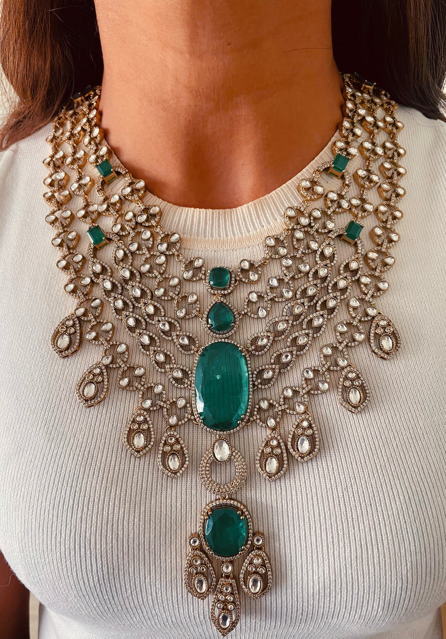 Panna Darbar Throne Rajwada Empress Grand Heirloom Haar Necklace Set (Necklace & Earrings)