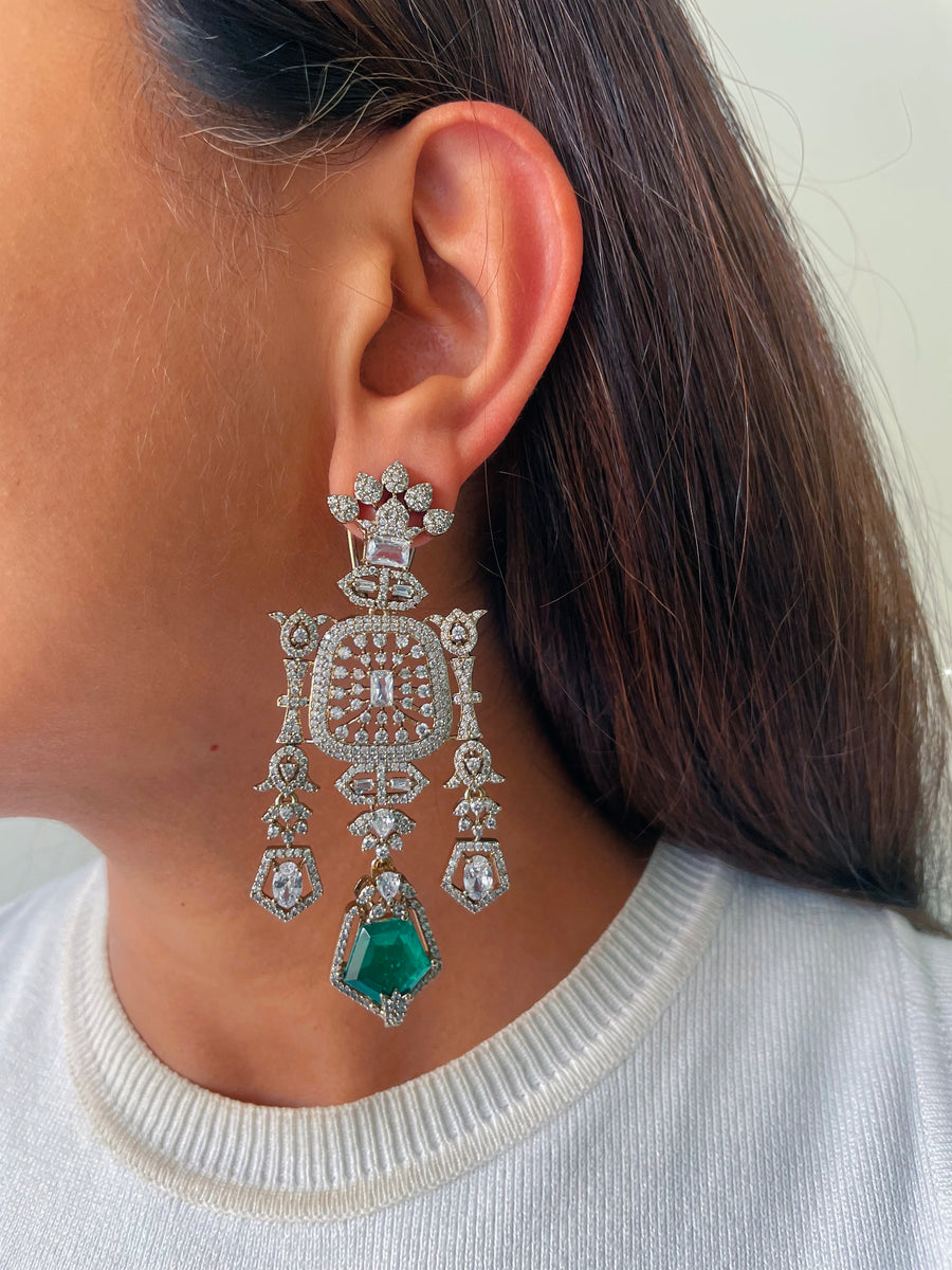 Panna Sheeshmahal Rajkumari Imperial Heritage Moissanite Polki Kundan Choker Necklace Set (Necklace & Earrings)