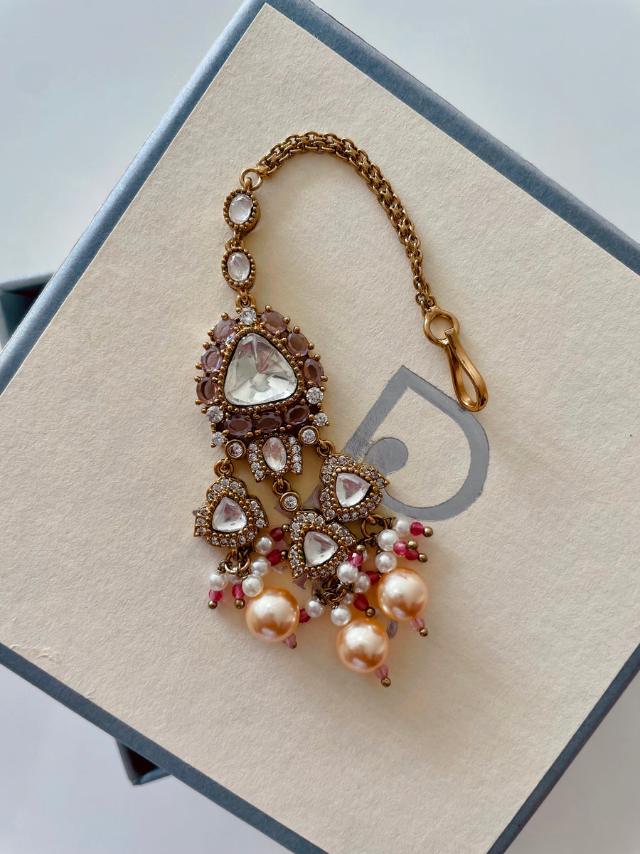 Blush Pink Kundan Pearl Drop Tringular Polki Necklace Set (Necklace, Earrings & Mang Tika)