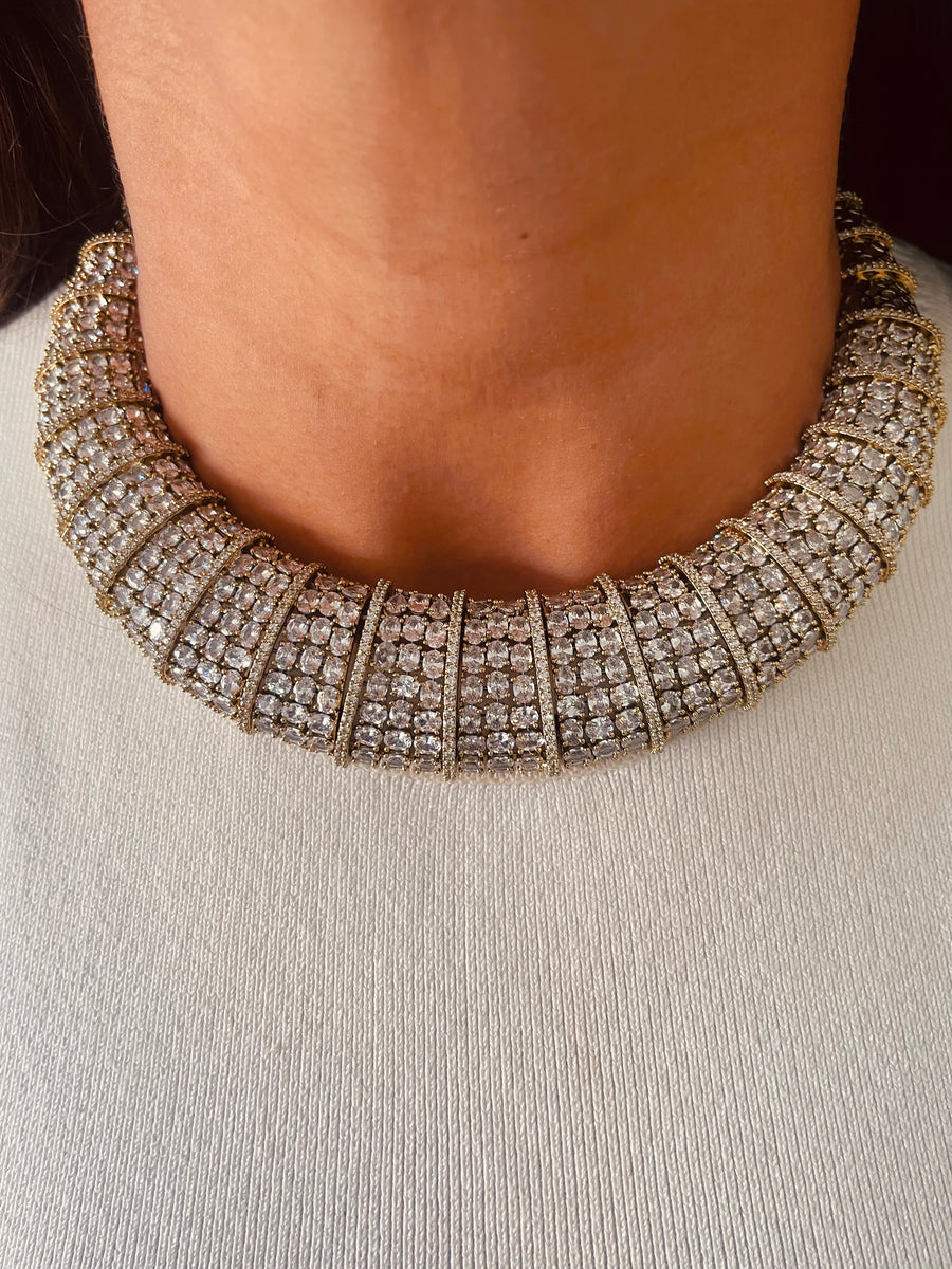 Priyanka Diamond Sovereign Collar Moissanite Polki Kundan Necklace Set (Necklace & Earrings)