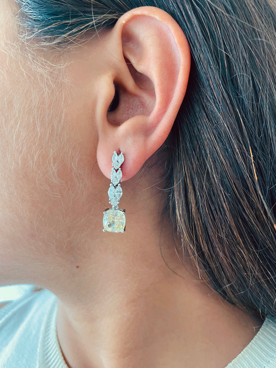 Ensemble de daffodil Citrine (boucles d'oreilles et collier)