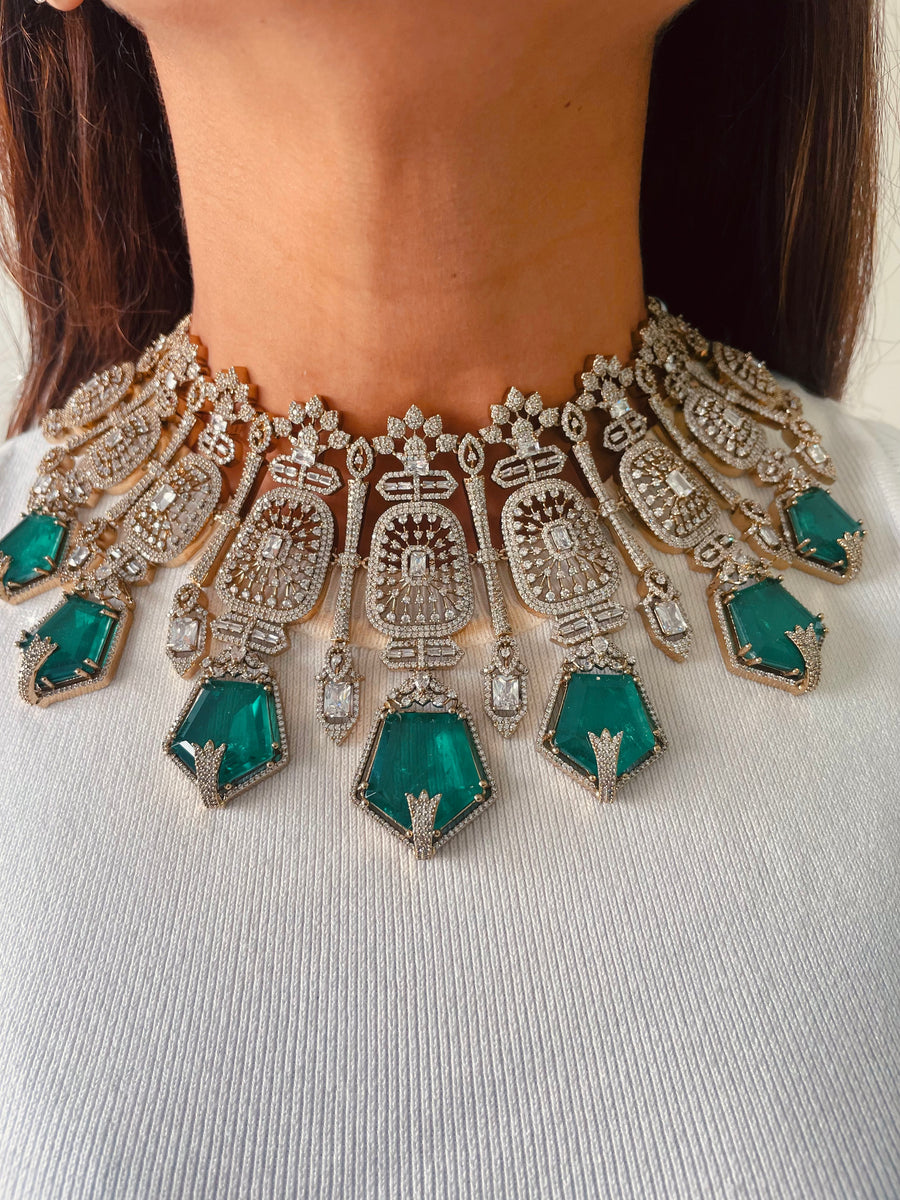 Panna Sheeshmahal Rajkumari Imperial Heritage Moissanite Polki Kundan Choker Necklace Set (Necklace & Earrings)