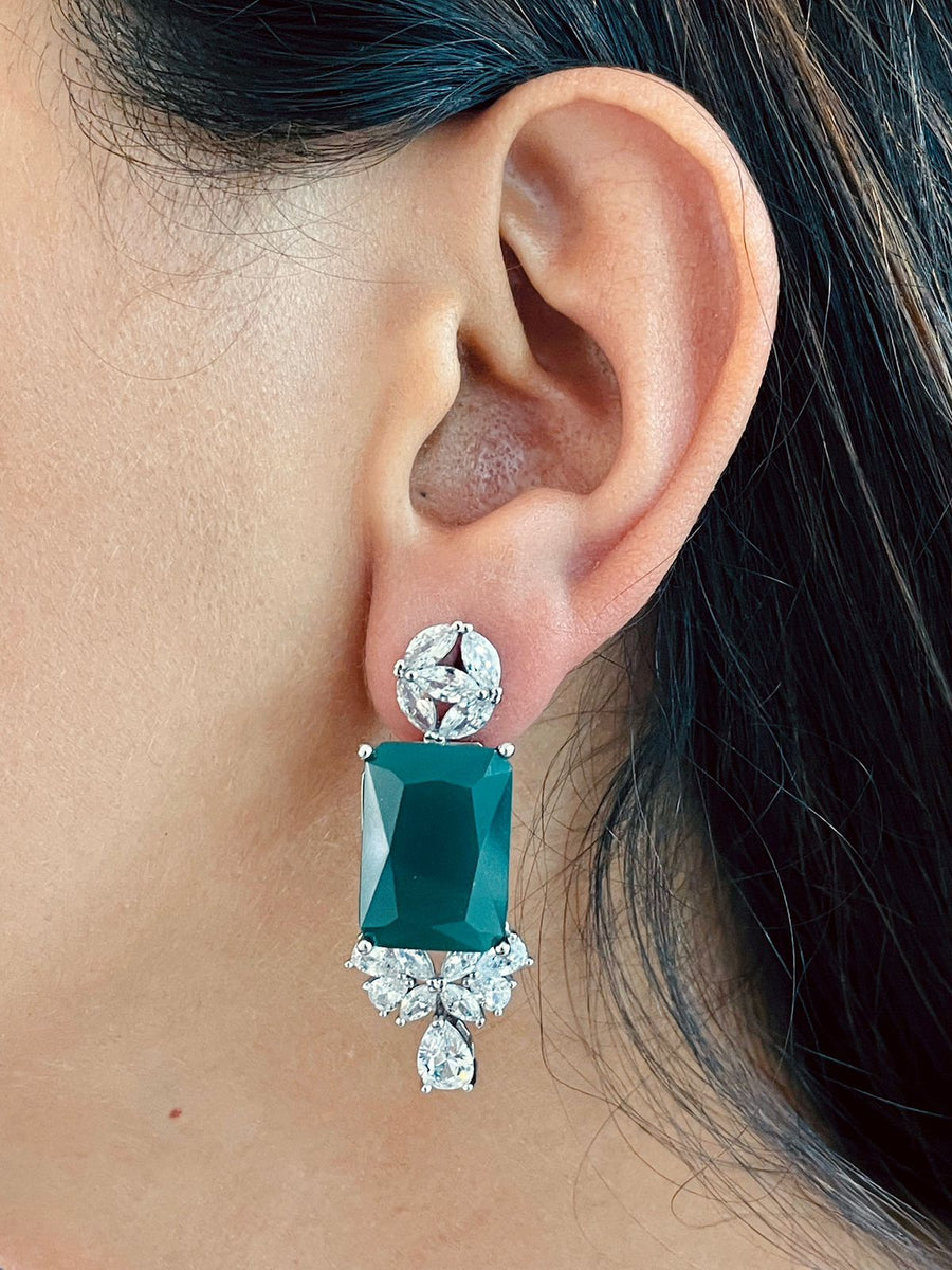 Dimonte Emerald Stones Set (Necklace & Earrings)
