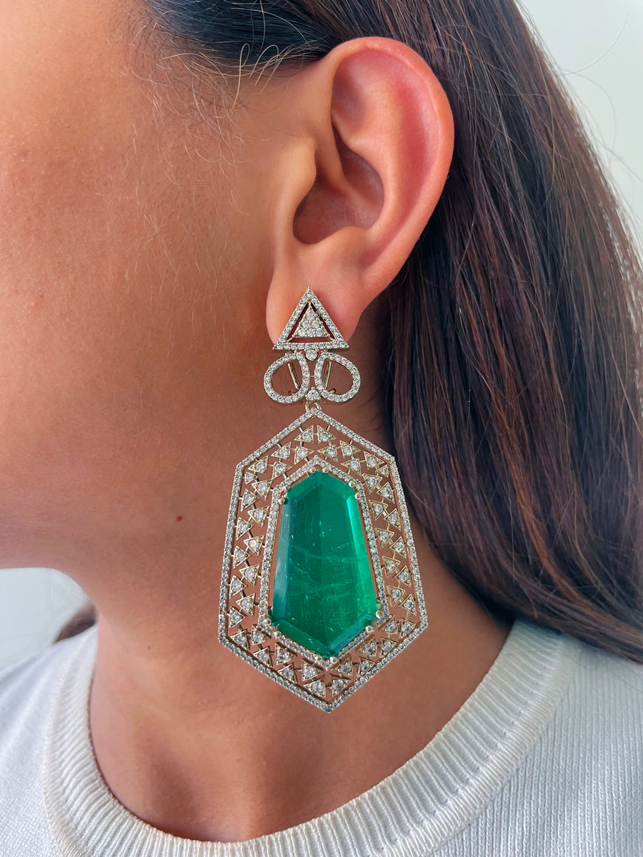 Hina Emerald Aureline Rajdarbar Imperial Majestique Necklace Set (Necklace & Earrings)