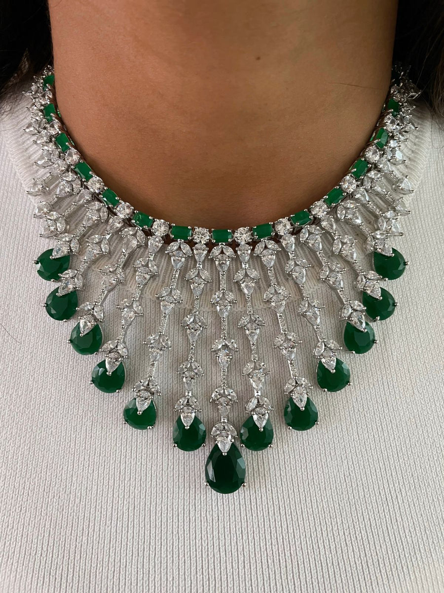 Emerald Dimonte tulpen druppels ketting set (oorbellen en ketting)