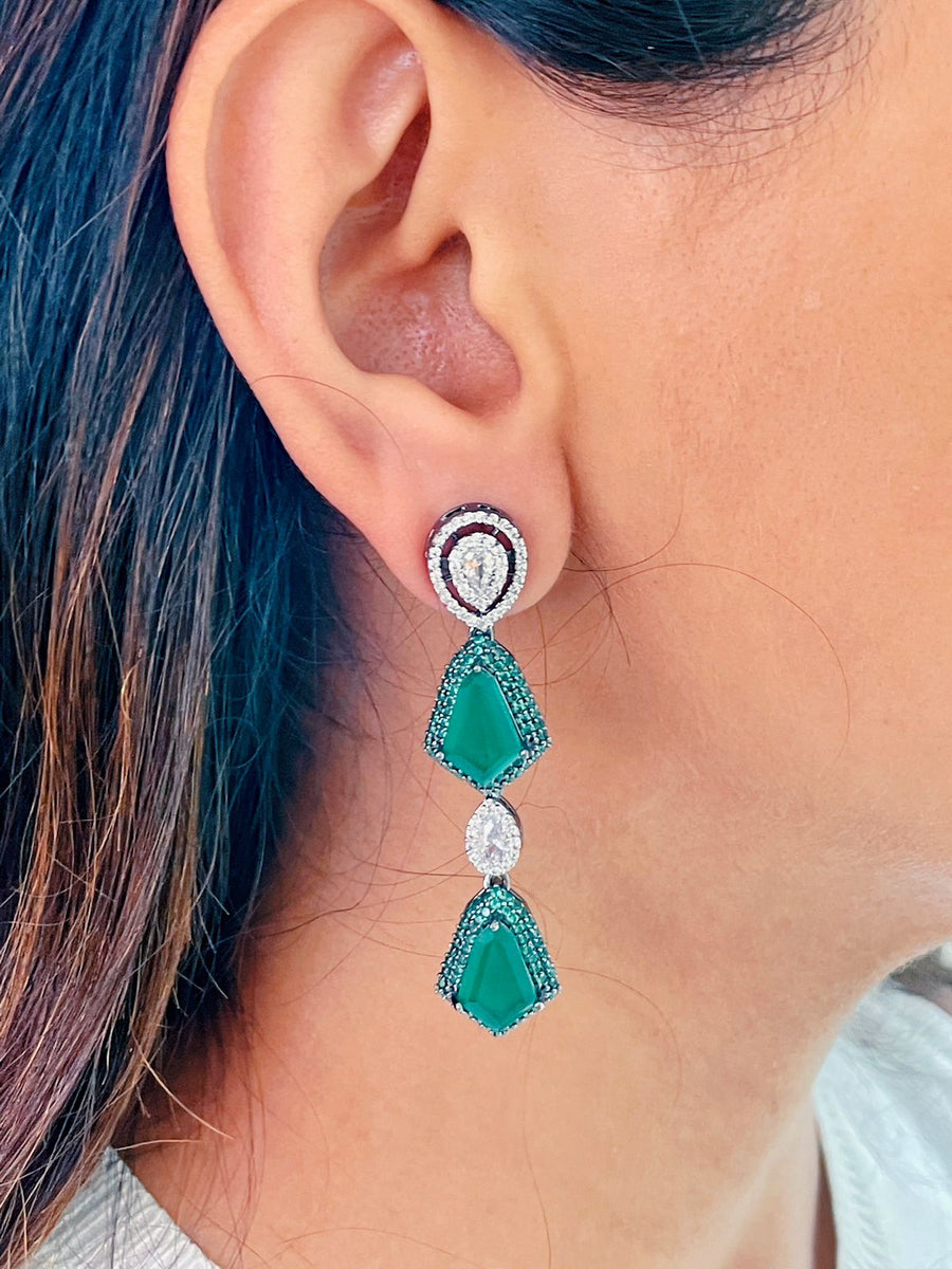 Emerald Stone Diamond Necklace Set