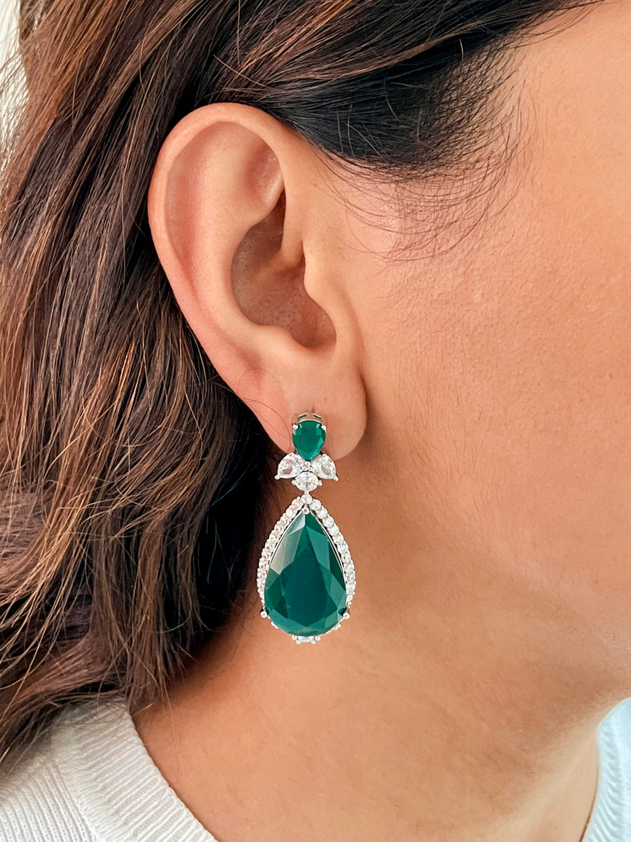Emerald Drops Diamond Setting Statement Choker Set (Earrings & Necklace)