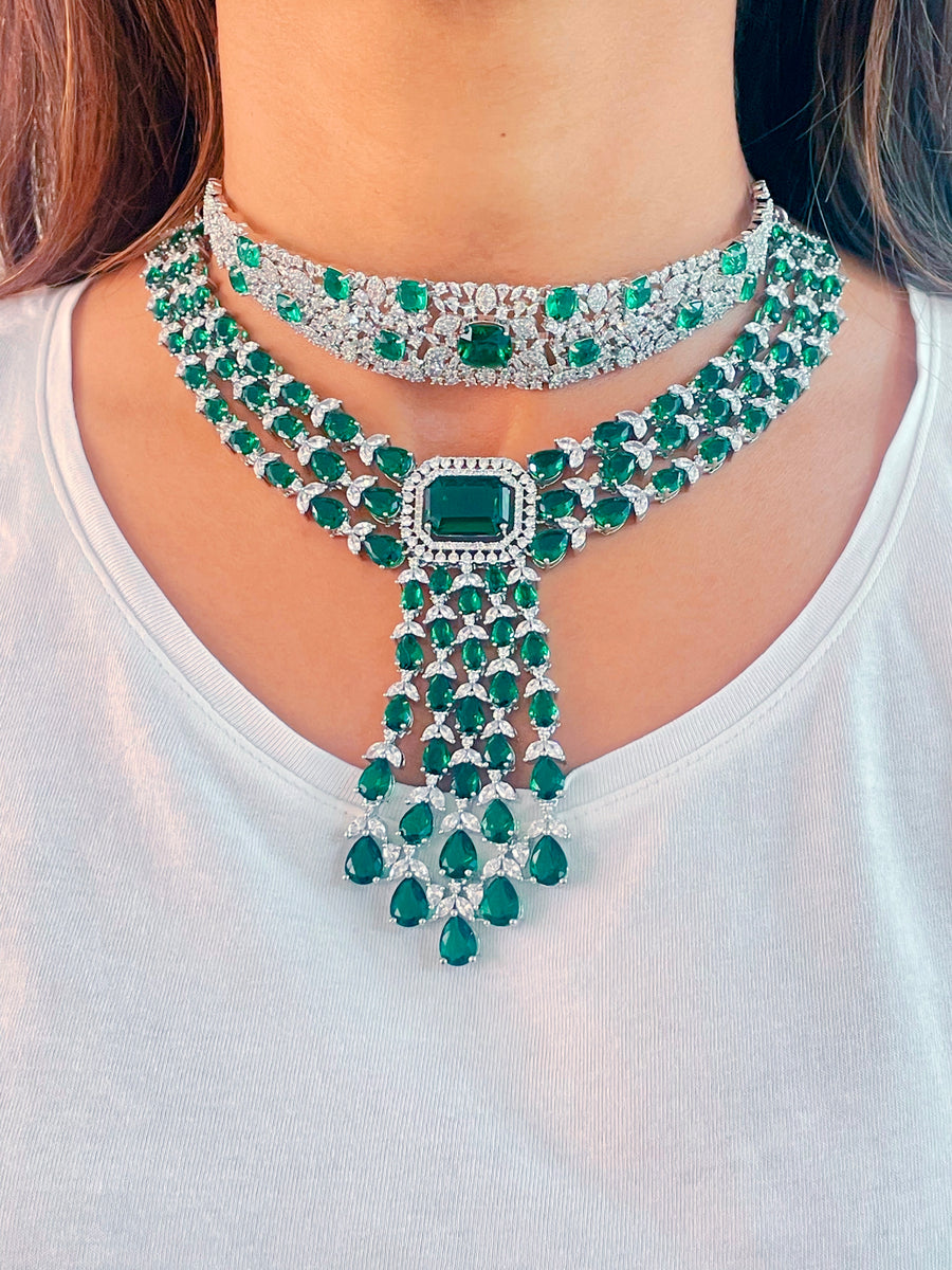 Maharani Zamarrud Diza Emerald Set (Earrings & Necklace)