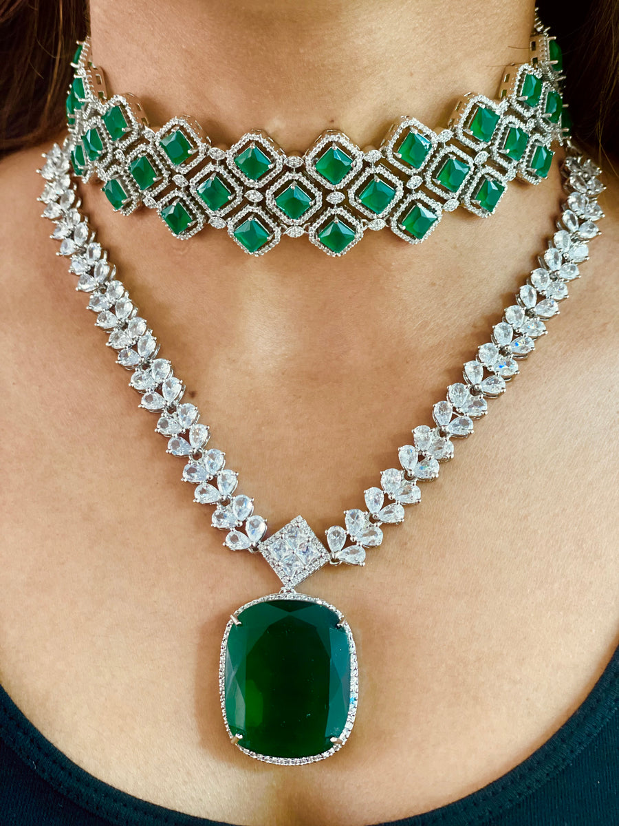 Maharani Choker & Oval Pendant Emerald Necklace Set (Two Necklaces & Two Earrings Included)