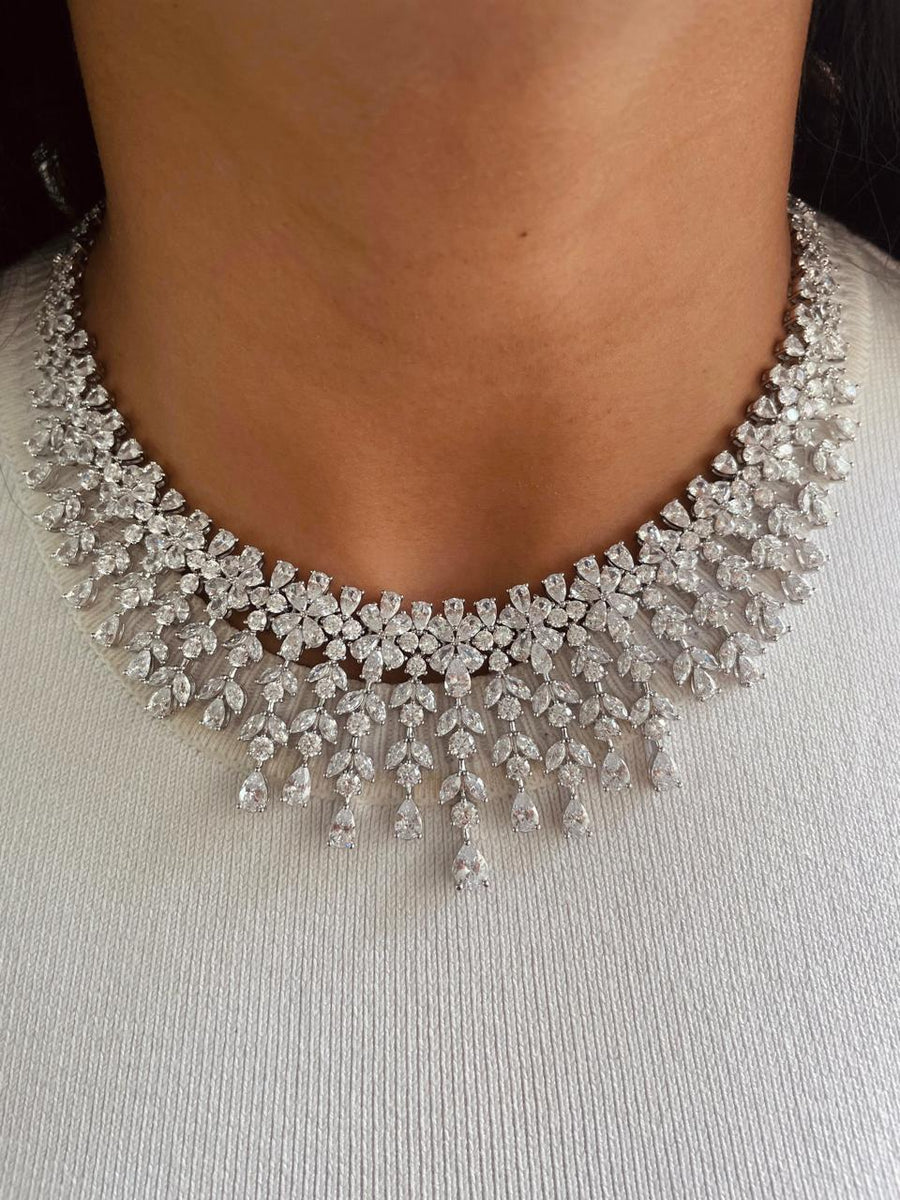 Rose Diamond Lines Necklace Set