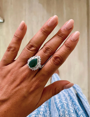 مجموعة قلادة ماهراني سيترين مربعة الشكل من الألماس وقلادة تنس سيترين (أقراط وقلادة)