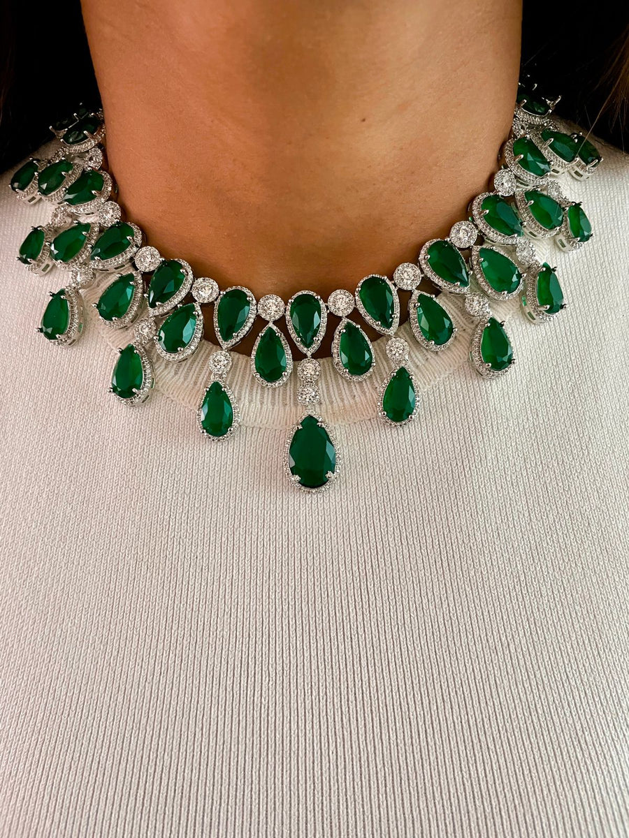 Maharani Emerald Appliqué Dimonte Choker & Sirsa Emerald Diamond Infinity Necklace Set (2 Necklace & 2 Earrings)