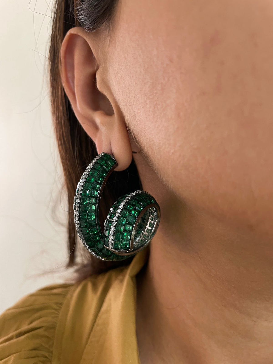 Spiral Emerald Wave Earring