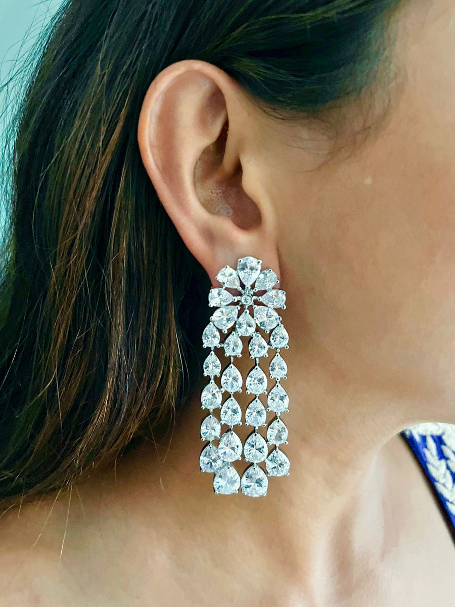 مجموعة قلادات متعددة الطبقات على شكل قطرة دمعة ديمونتي (أقراط وقلادة)