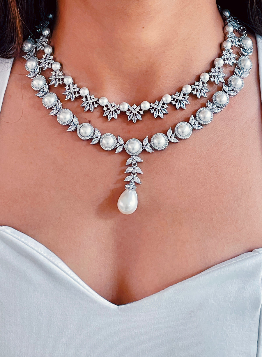 Ciara Pahal Drop Diamond Set (Earrings & Necklace)