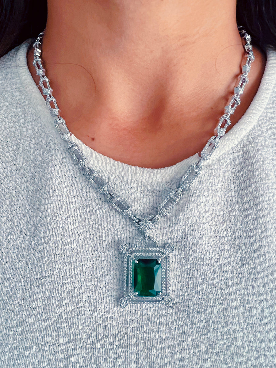 Erin Diamond Emerald Set (Earrings & Necklace)