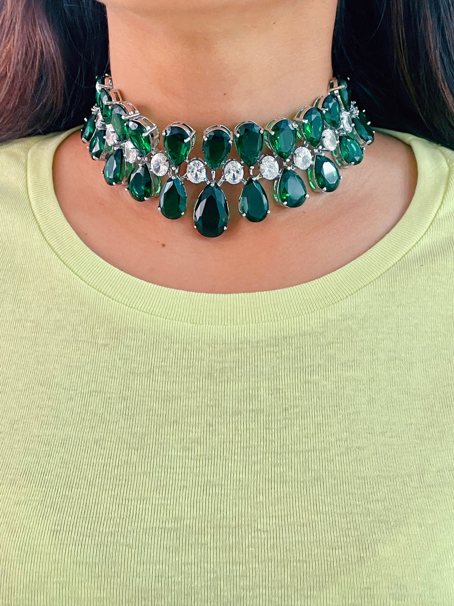 Infinity Diamond Emerald Set (Earrings & Necklace)