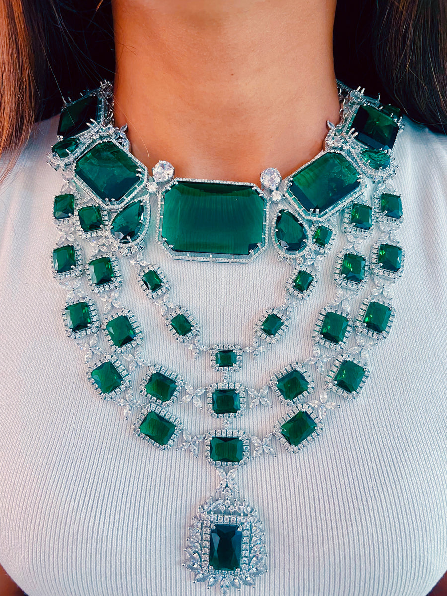 Maharani Valencia Sydney Emerald Set (Earrings & Necklace)
