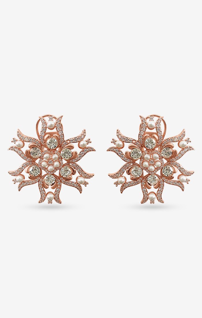 Naia Pearly Floret Studs