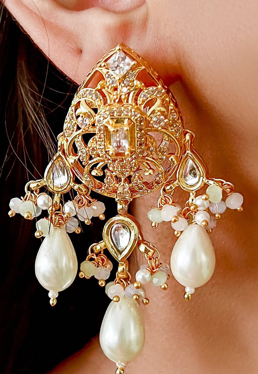 Sahiba Kundan Pearl Earrings