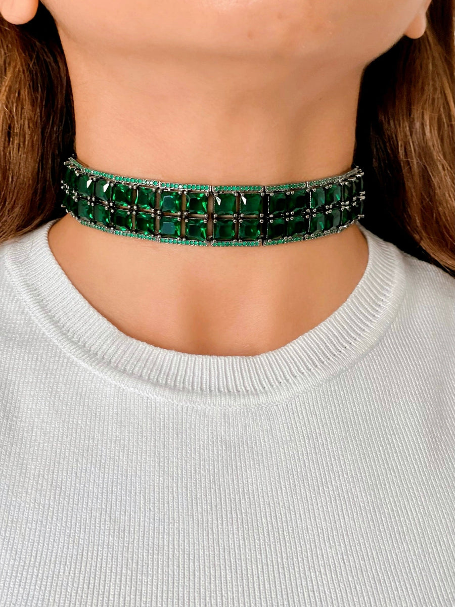 Emerald Plenty Set (Earrings & Necklace)